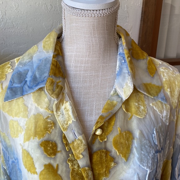 🌻🌼🌻VINTAGE COREY B SILK & RAYON VELVET LEAF SHIRT ‼️ - Picture 3 of 13